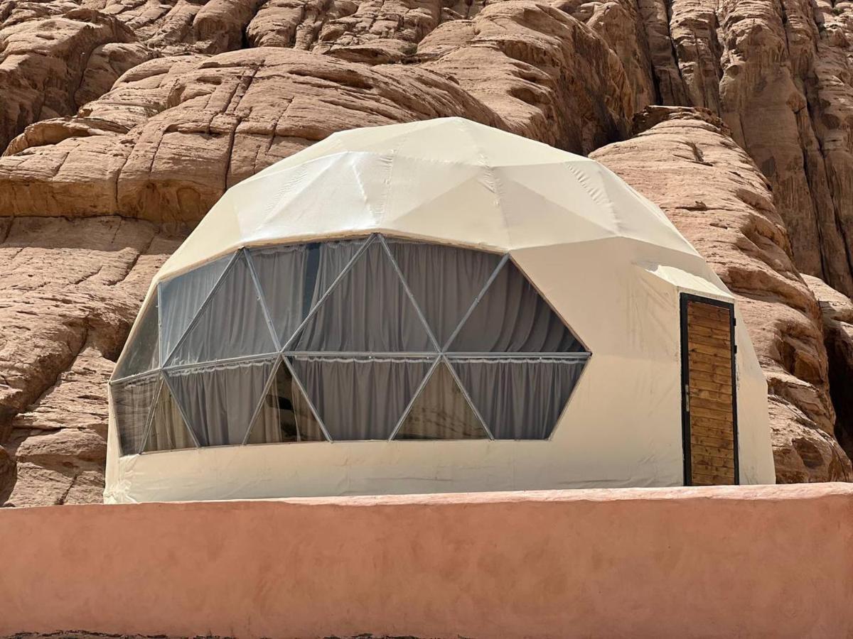 Ferienwohnung Abdullah Luxury Camp Wadi Rum Exterior foto