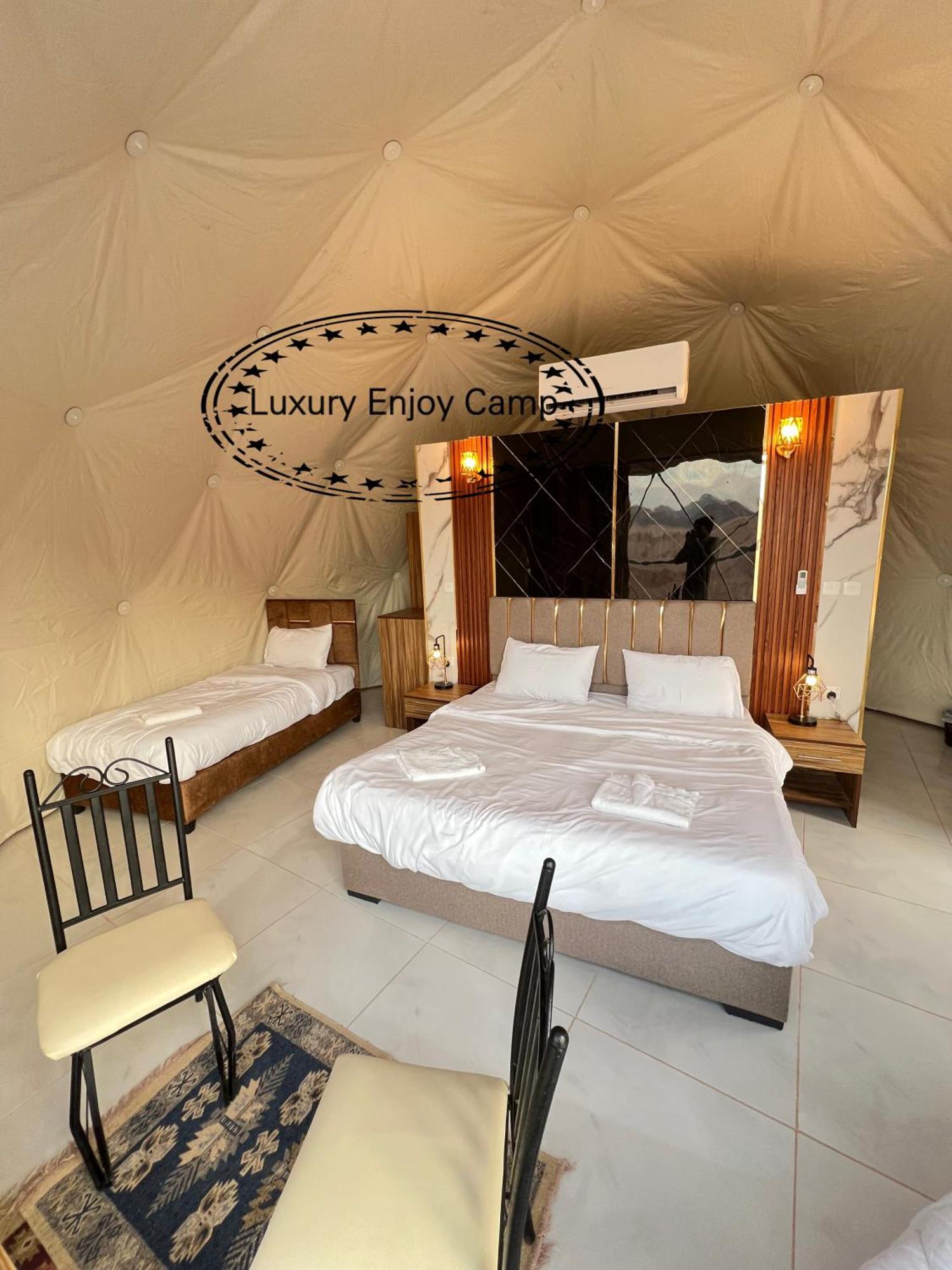 Ferienwohnung Abdullah Luxury Camp Wadi Rum Exterior foto