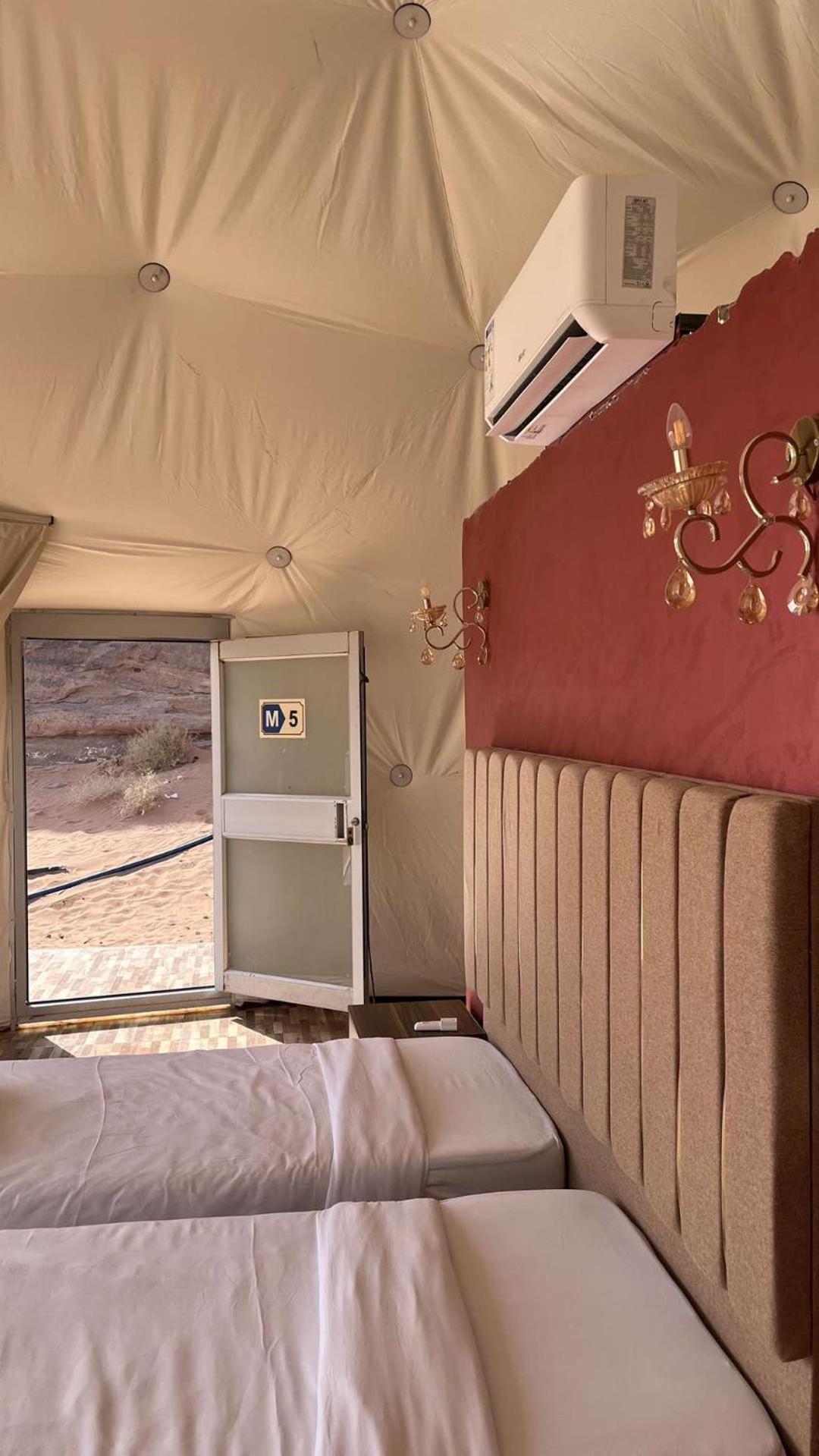 Ferienwohnung Abdullah Luxury Camp Wadi Rum Exterior foto